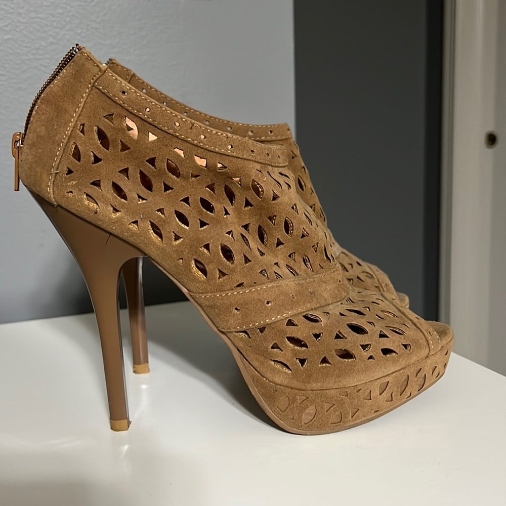 size 8 ankle booties